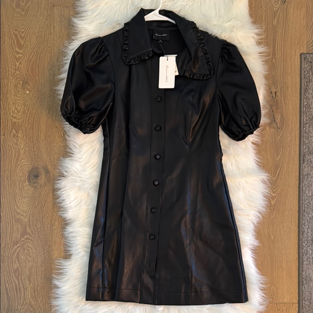 Line & Dot Black Puff Sleeve Dress